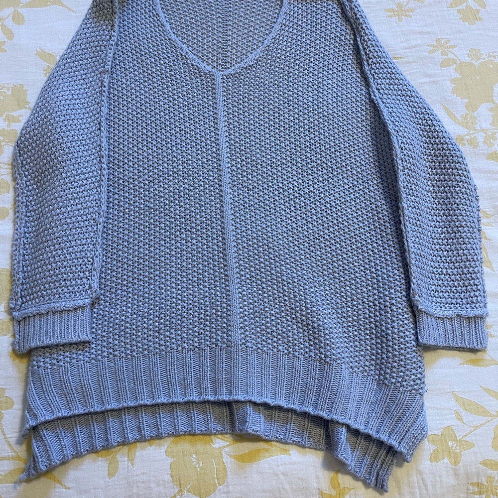Gray V-Neck Chunky Knit Sweater